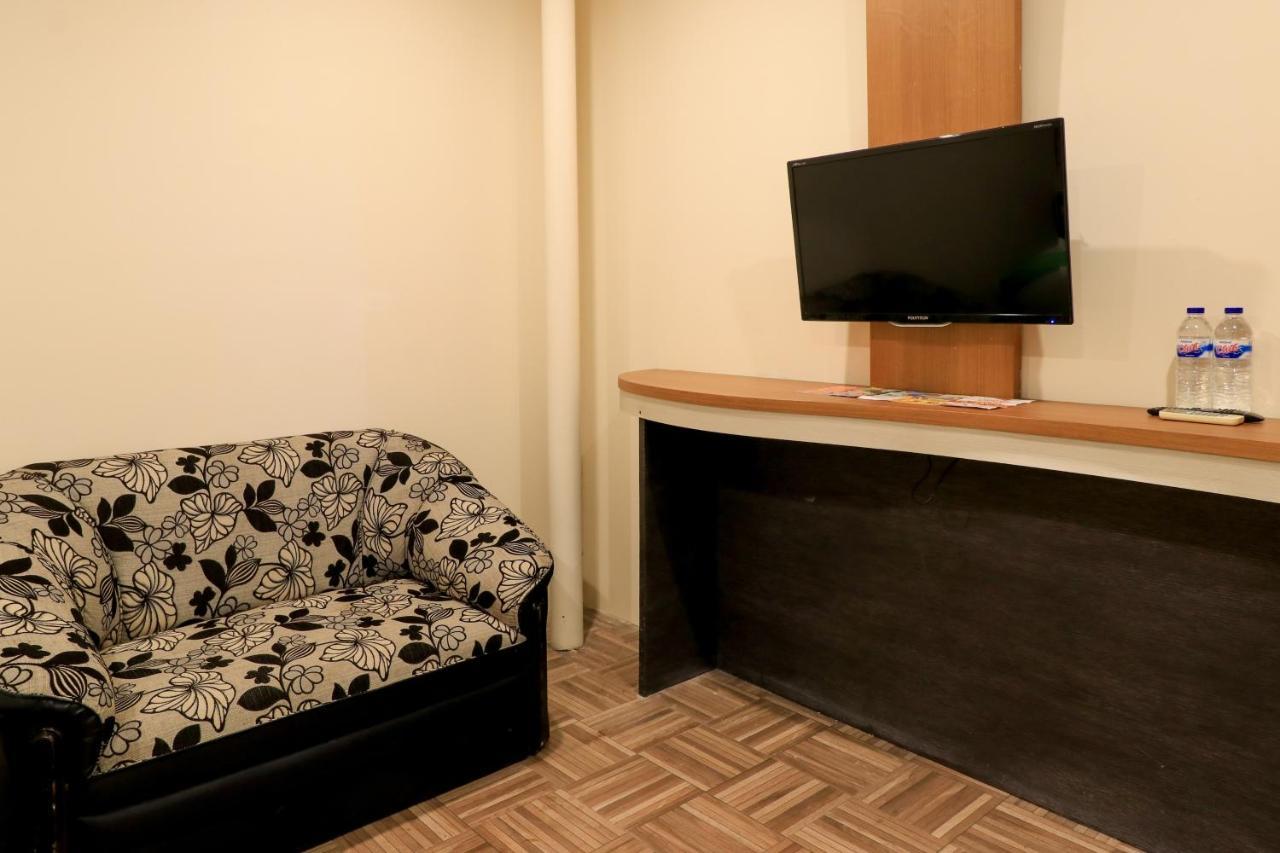 Tab Hotel Surabaja Zewnętrze zdjęcie